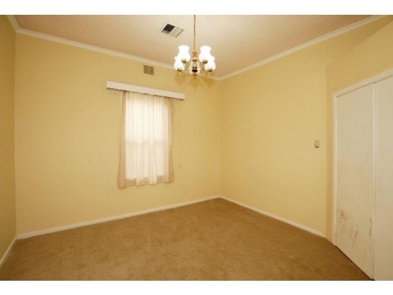 21 William Street, North Wagga Wagga NSW 2650