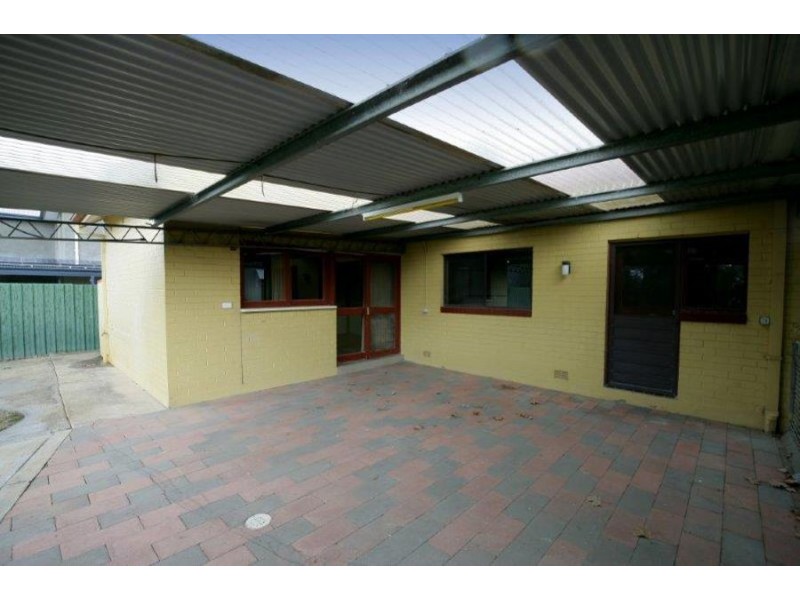 21 William Street, North Wagga Wagga NSW 2650