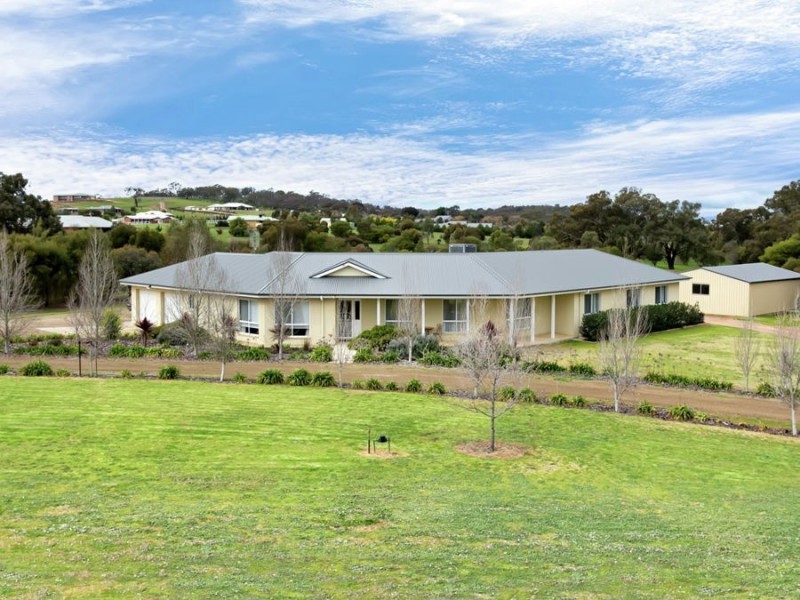 24 Indigo Drive, Springvale, Wagga Wagga NSW 2650