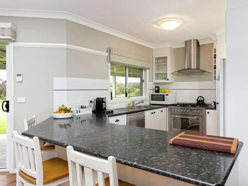 24 Indigo Drive, Springvale, Wagga Wagga NSW 2650