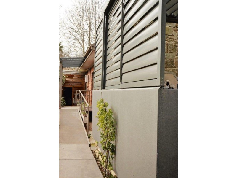 2 Simmons Street, Central, Wagga Wagga NSW 2650