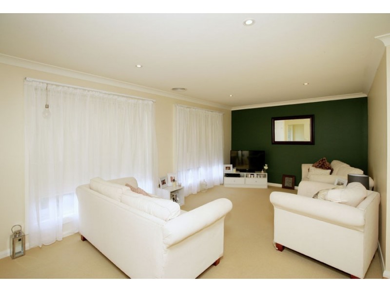 1/1B Canola Place, Estella NSW 2650