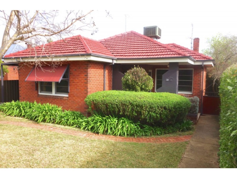 22 Halloran Street, Turvey Park NSW 2650