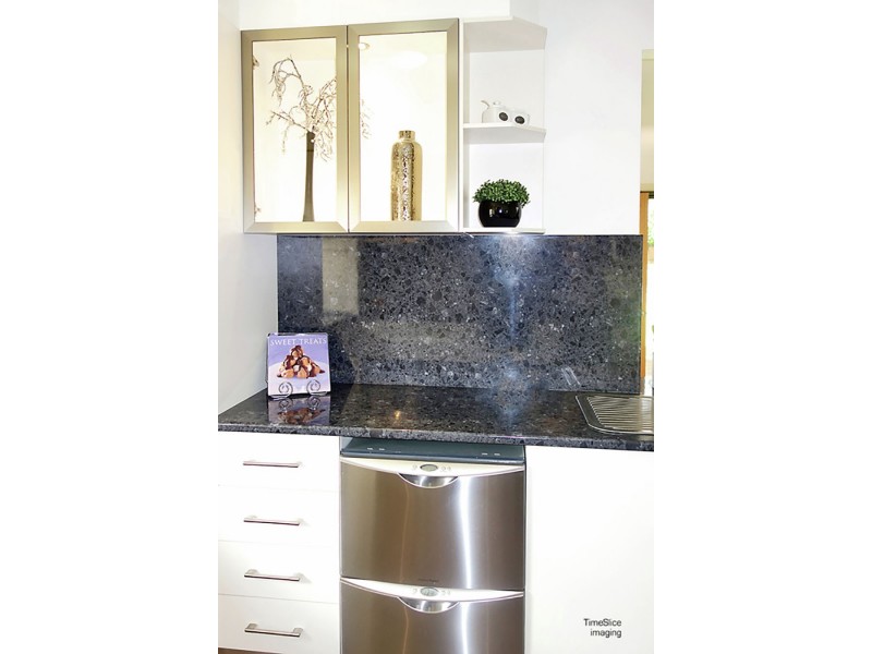 5 Essex Road, Mount Austin NSW 2650