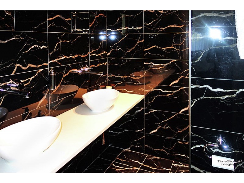 5 Essex Road, Mount Austin NSW 2650