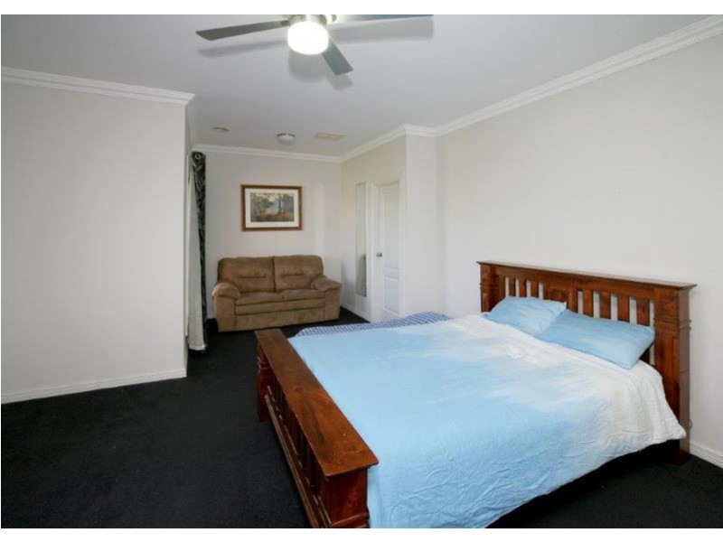 6 Glenoak Drive, Springvale, Wagga Wagga NSW 2650