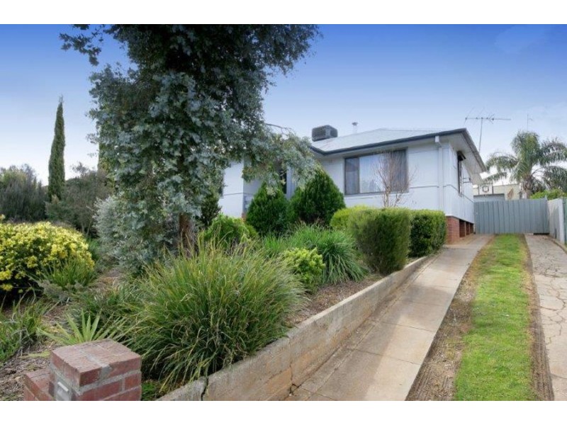 15 Condon Avenue, Mount Austin, Wagga Wagga NSW 2650