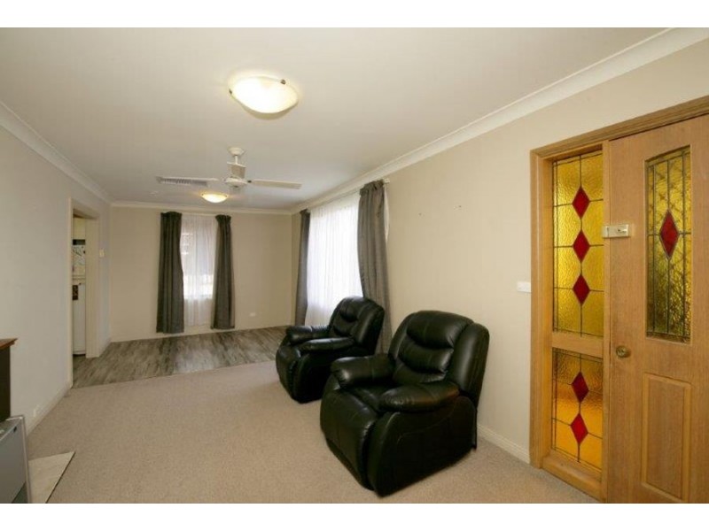 15 Condon Avenue, Mount Austin, Wagga Wagga NSW 2650