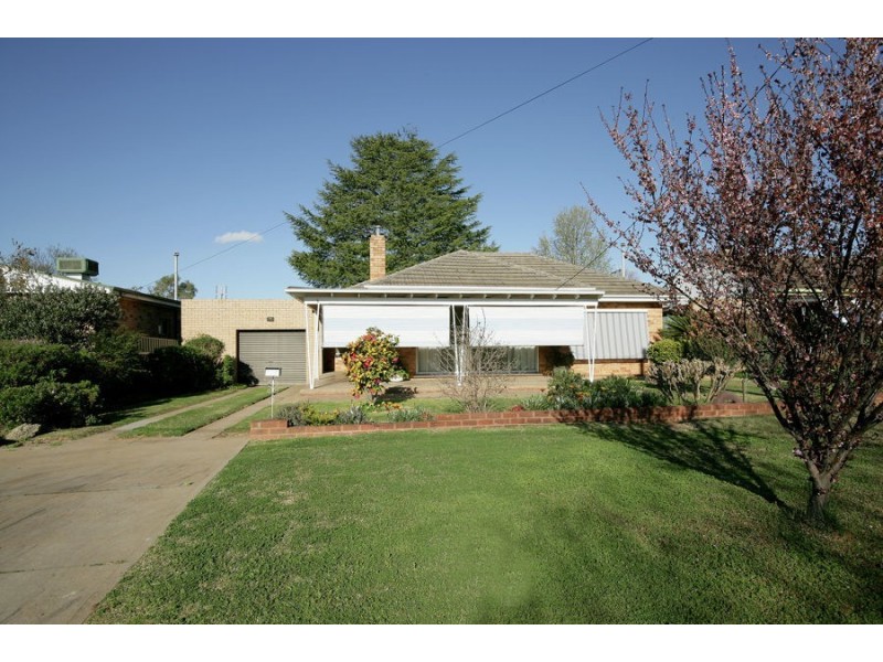 3 Birdwood Street, Wagga Wagga NSW 2650