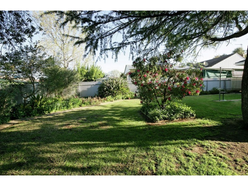 3 Birdwood Street, Wagga Wagga NSW 2650
