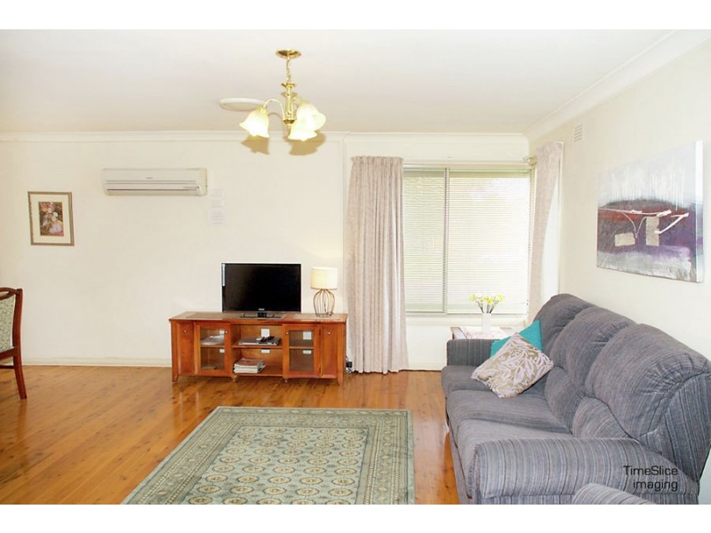 6 Osborne Avenue, Kooringal NSW 2650