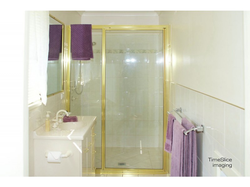 6 Osborne Avenue, Kooringal NSW 2650