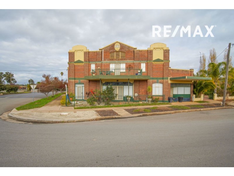 158 Green Street, Lockhart NSW 2656