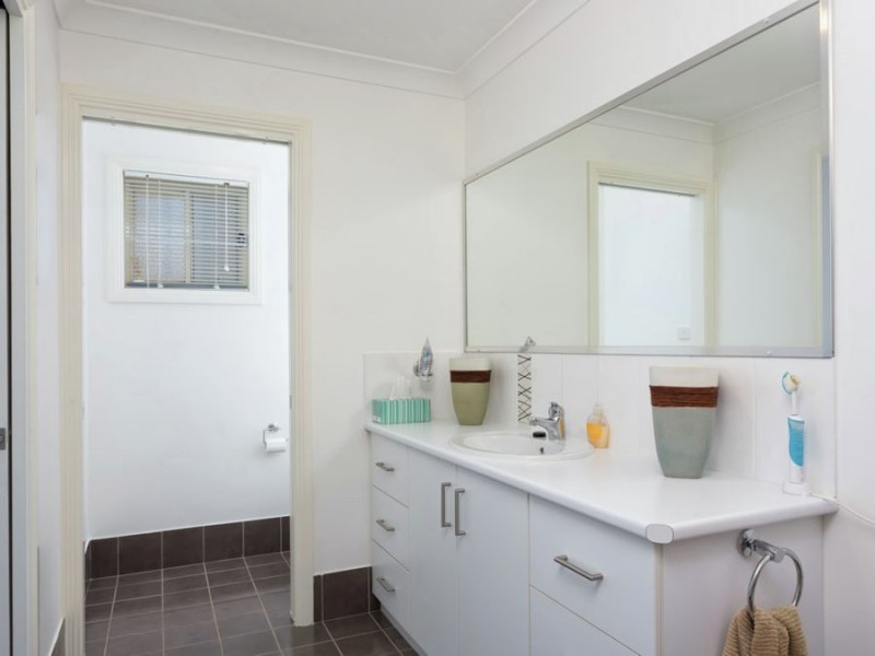 15 Peppermint Drive, Springvale, Wagga Wagga NSW 2650