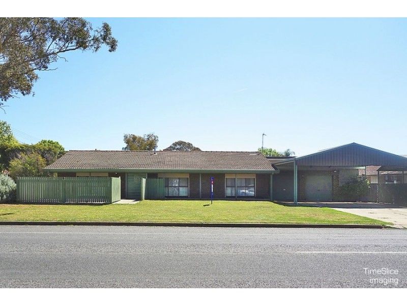 1 Nandina Avenue, Lake Albert NSW 2650