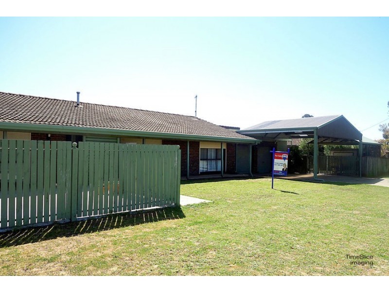 1 Nandina Avenue, Lake Albert NSW 2650