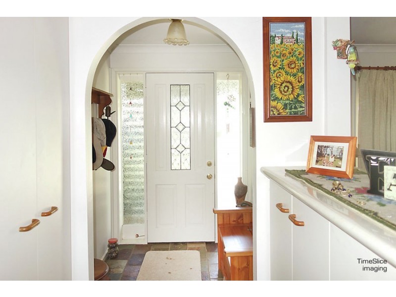 1 Nandina Avenue, Lake Albert NSW 2650