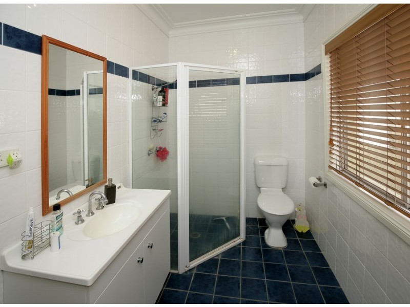 87 Meadow Street, Wagga Wagga NSW 2650