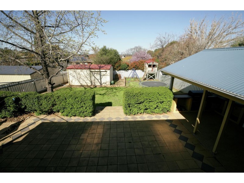 87 Meadow Street, Wagga Wagga NSW 2650