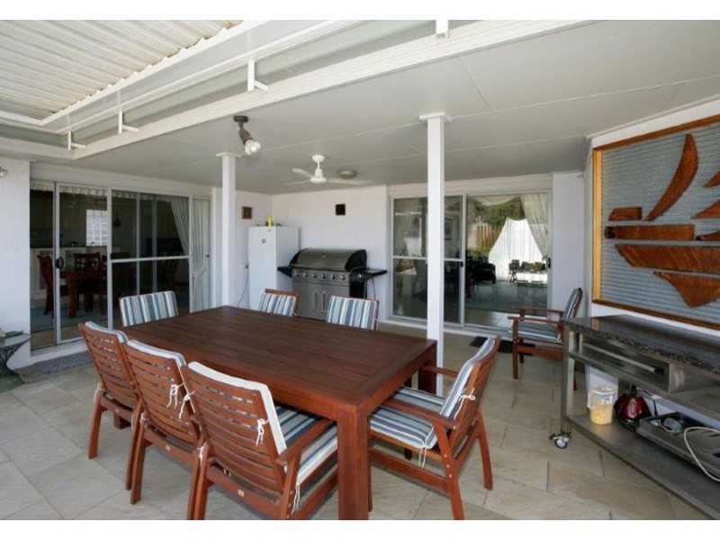 8 Dobell Place, Wagga Wagga NSW 2650