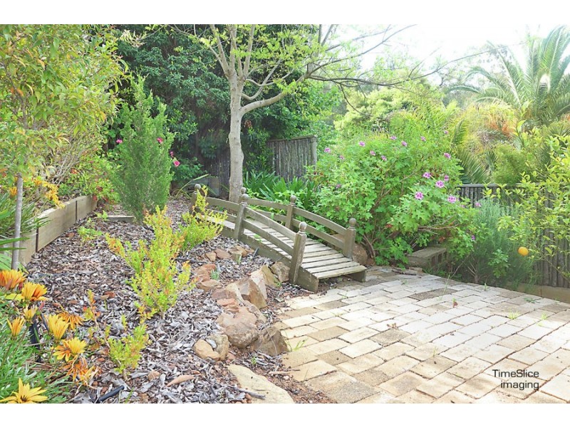 20 Andrews Avenue, Wagga Wagga NSW 2650