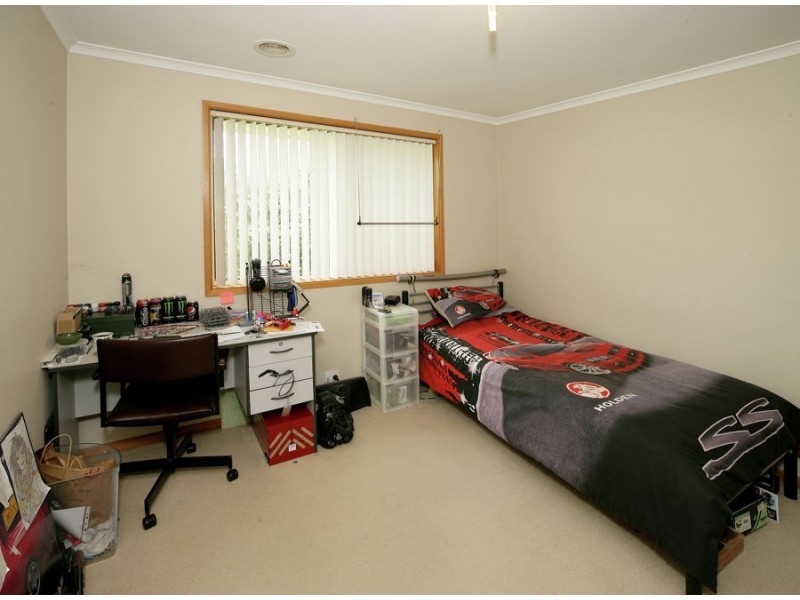 14 Delvin Place, Kooringal NSW 2650