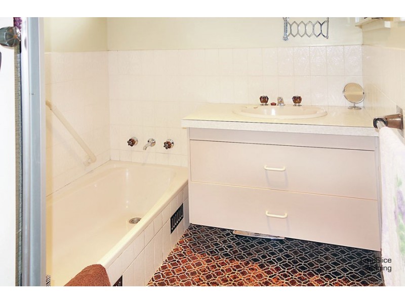 7 Fraser Street, Wagga Wagga NSW 2650