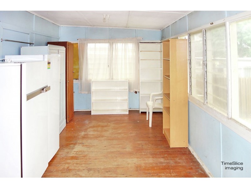 11 Heath Street, Turvey Park NSW 2650