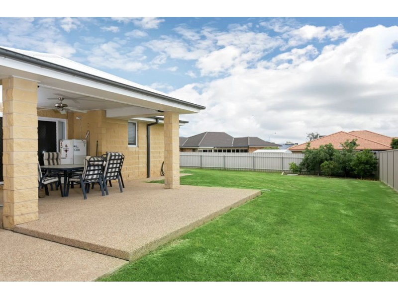34 Deakin Avenue, Wagga Wagga NSW 2650