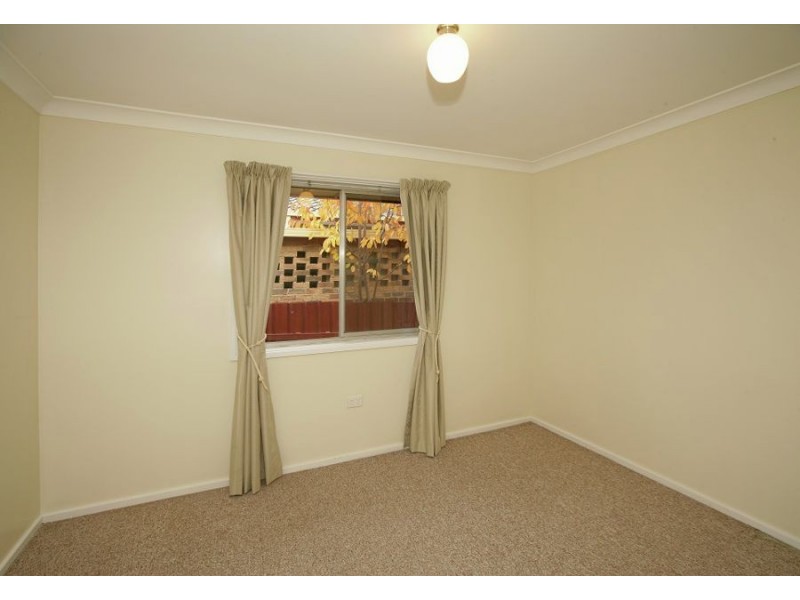 3 Sherwood Avenue, Kooringal NSW 2650