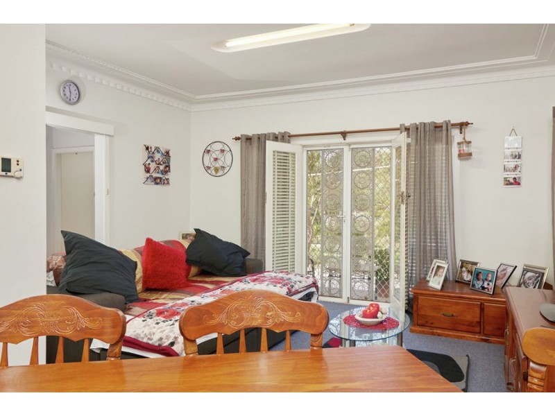 122 Macleay Street, Wagga Wagga NSW 2650