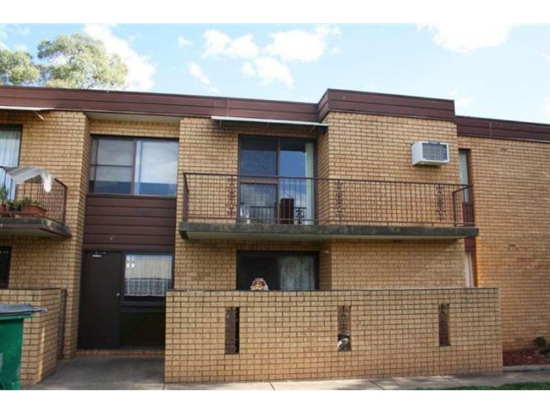 8/12 Salmon Street, Wagga Wagga NSW 2650
