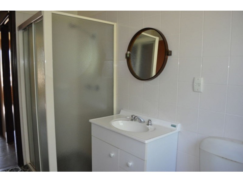 8/12 Salmon Street, Wagga Wagga NSW 2650