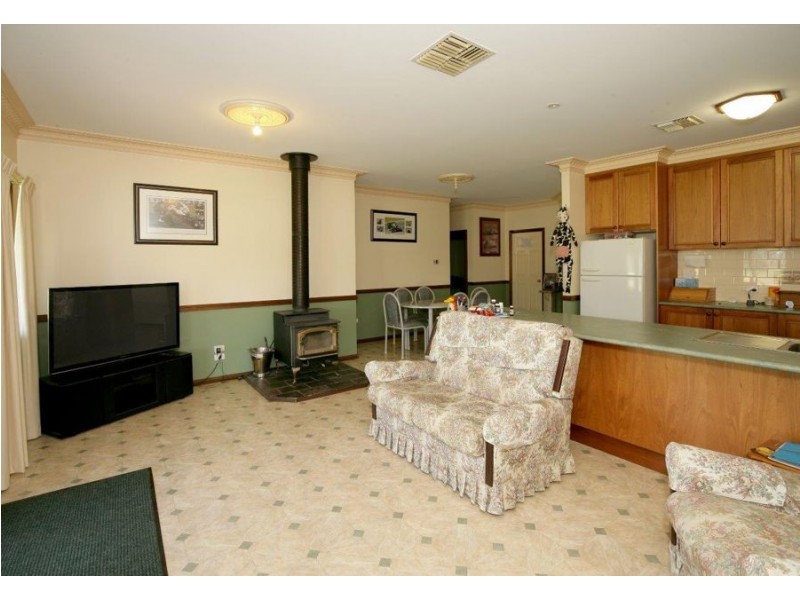 39 Creasys Lane, Mangoplah NSW 2652