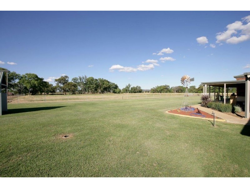 39 Creasys Lane, Mangoplah NSW 2652