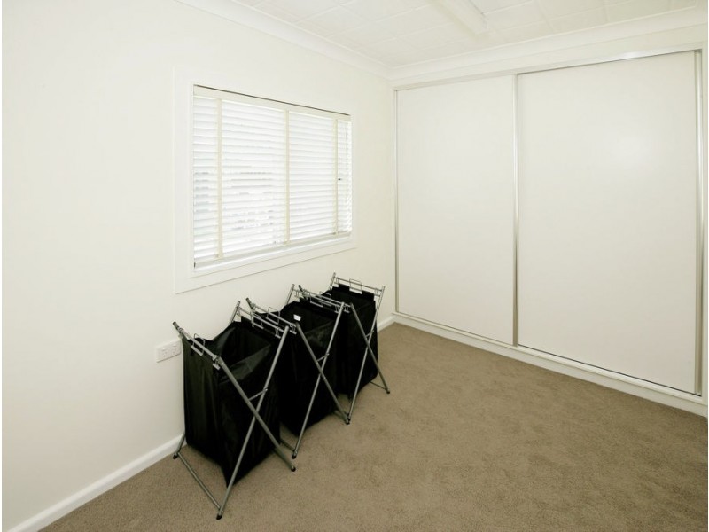 16 Spooner Avenue, Wagga Wagga NSW 2650