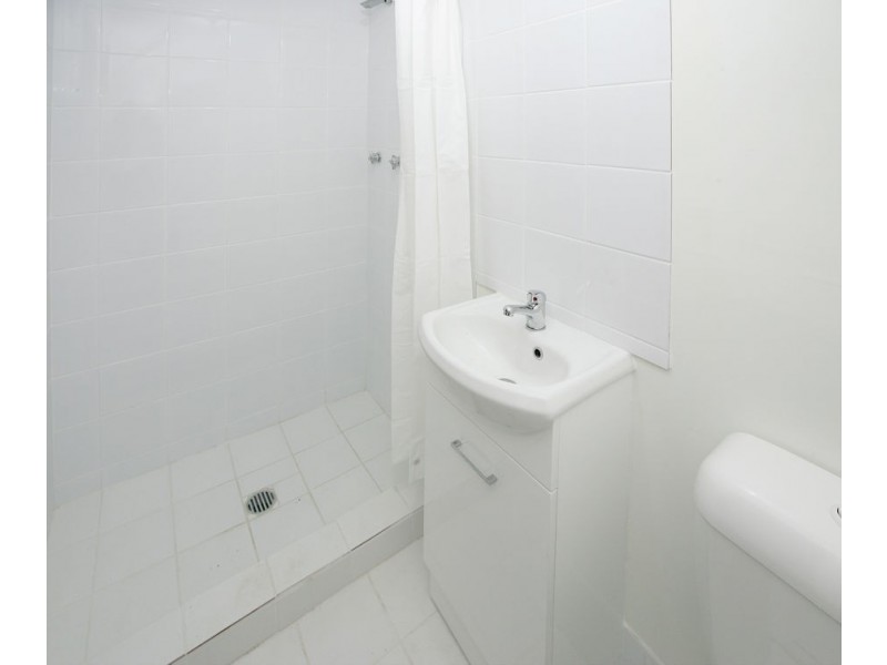 16 Spooner Avenue, Wagga Wagga NSW 2650