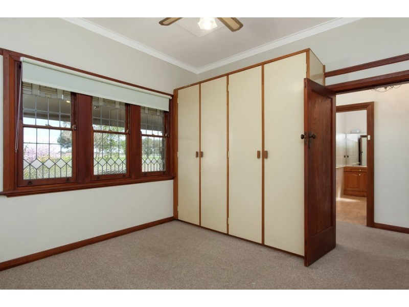 97 Beckwith Street, Wagga Wagga NSW 2650