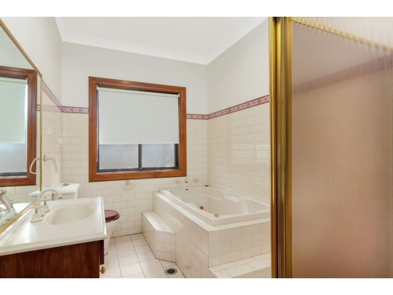 97 Beckwith Street, Wagga Wagga NSW 2650