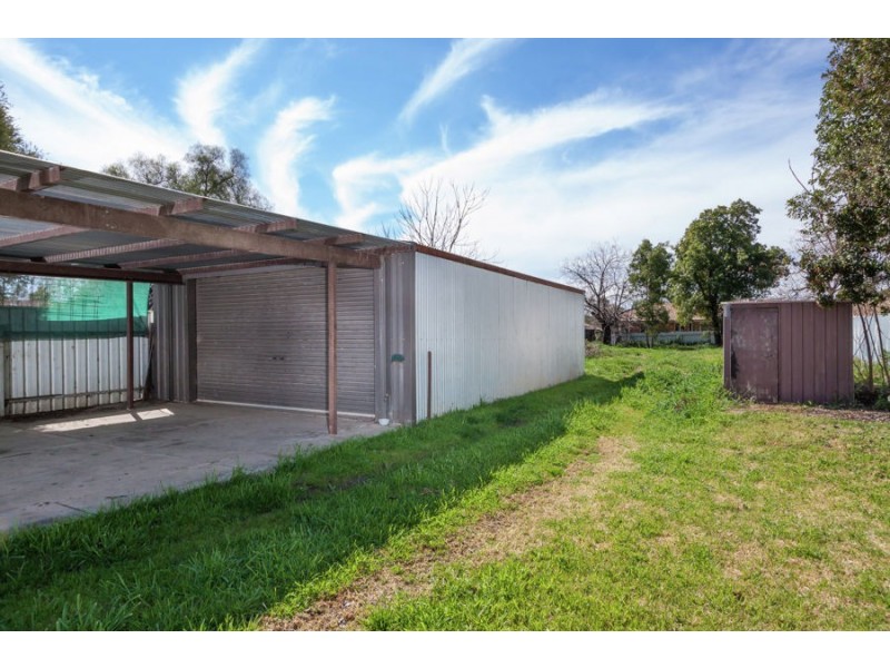 97 Beckwith Street, Wagga Wagga NSW 2650
