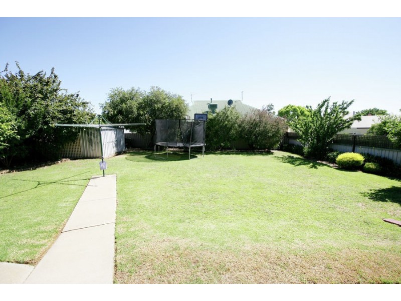 44 Avocet Drive, Estella NSW 2650