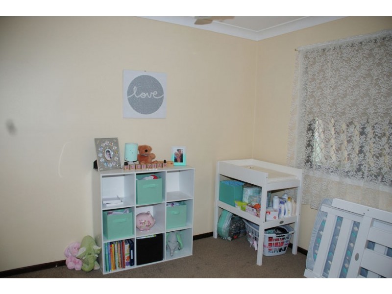 33 Goborra Street, Glenfield Park NSW 2650