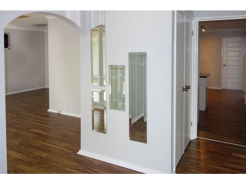 21 Banks Avenue, Kooringal NSW 2650