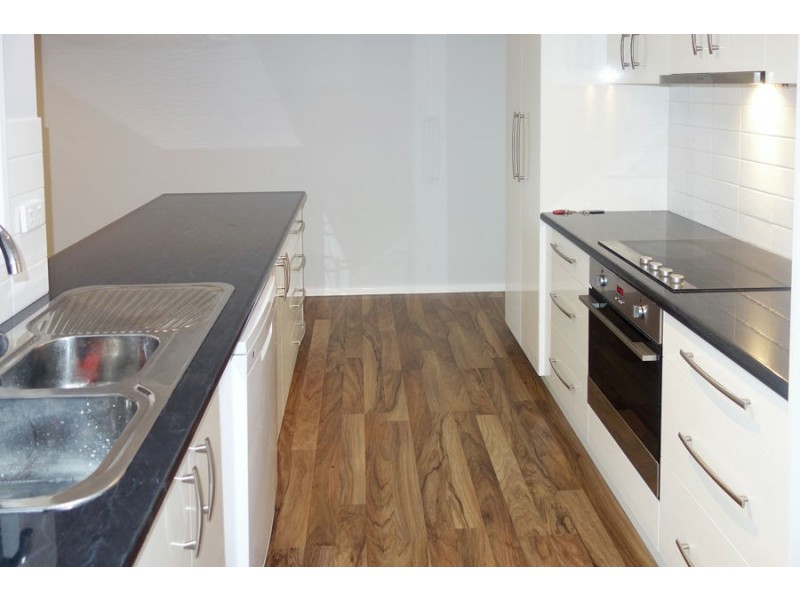 21 Banks Avenue, Kooringal NSW 2650