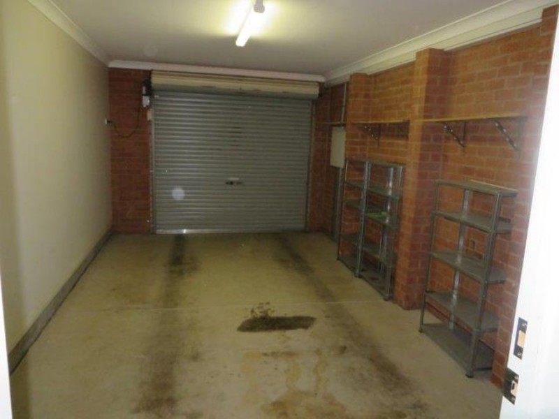 107 Yentoo Drive, Glenfield Park NSW 2650