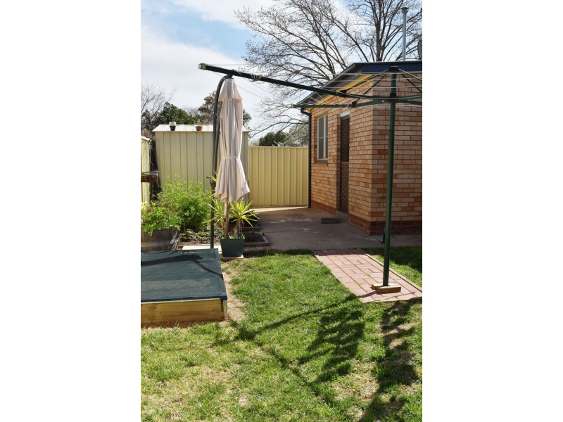 28 Darlow Street, Central, Wagga Wagga NSW 2650