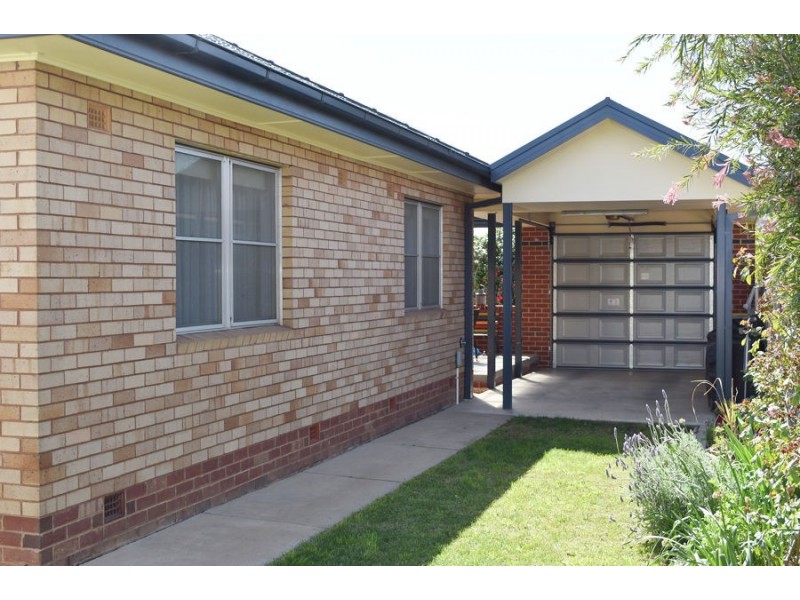 28 Darlow Street, Central, Wagga Wagga NSW 2650