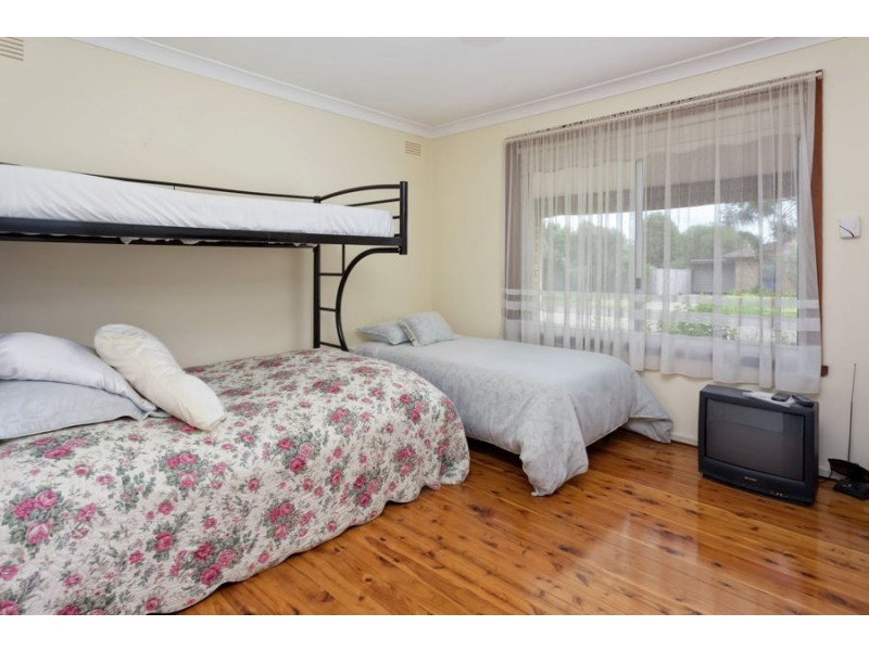 16 Maher Street, Wagga Wagga NSW 2650
