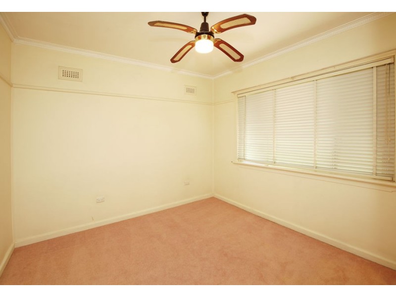 46 Mitchelmore Street, Turvey Park NSW 2650