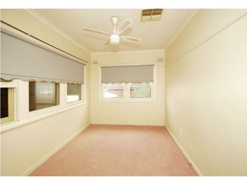 46 Mitchelmore Street, Turvey Park NSW 2650